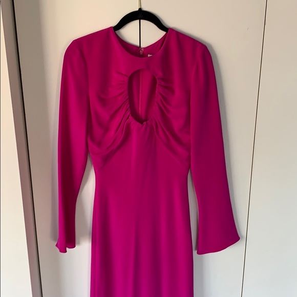 cushnie et ochs bell sleeves gown with circular - Picture 3 of 16